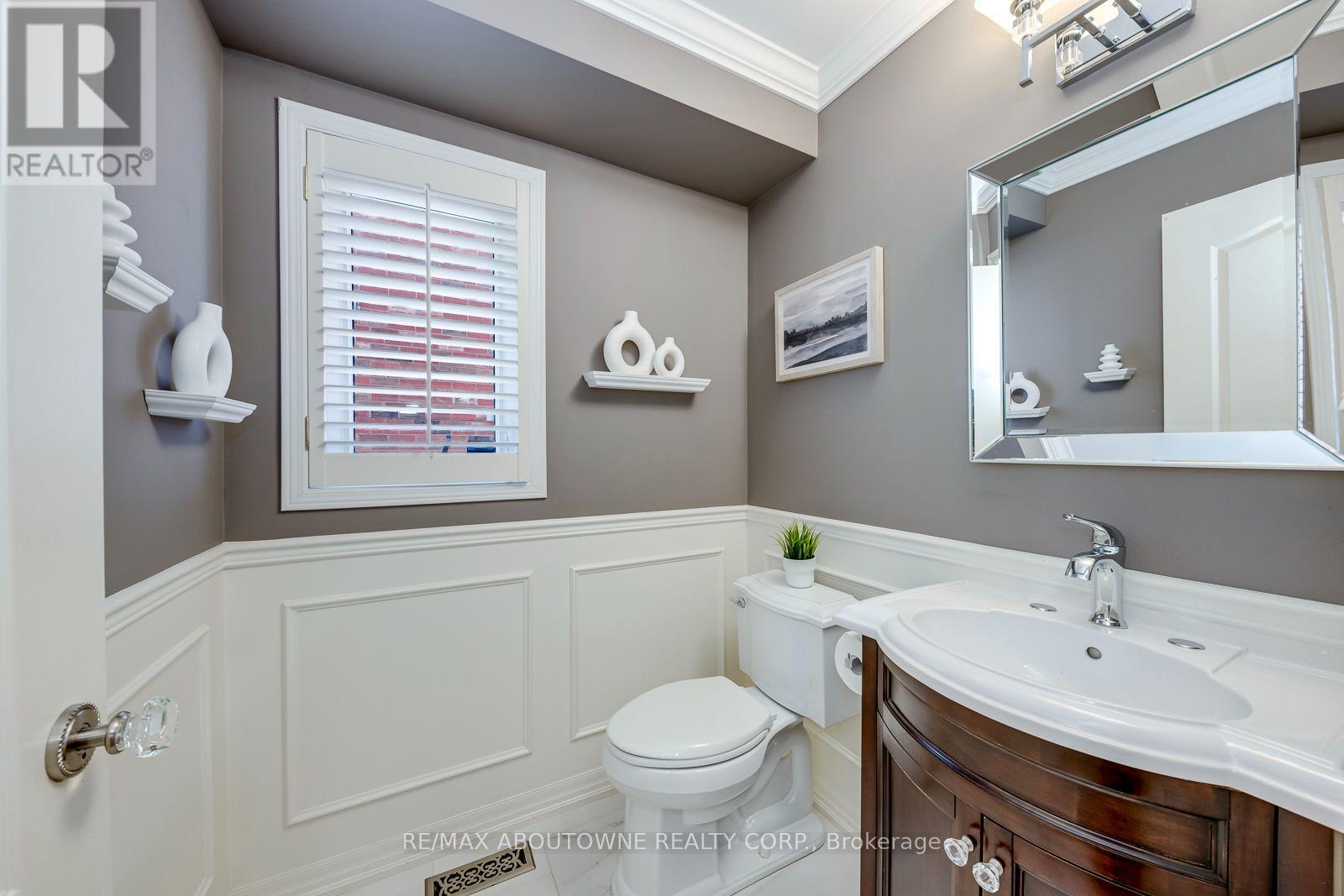 241 Lexington Road, Oakville, ON photo 20