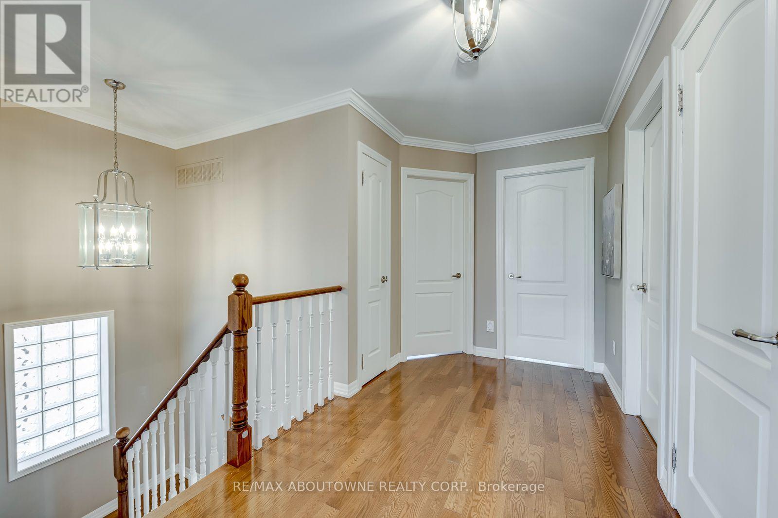 241 Lexington Road, Oakville, ON photo 23