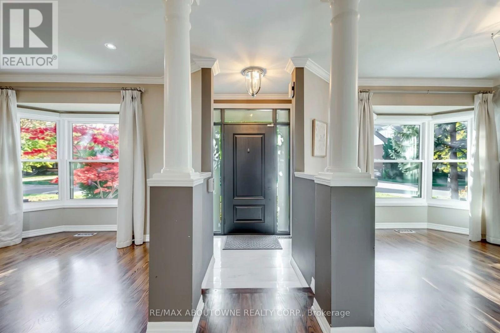241 LEXINGTON ROAD, Oakville (RO River Oaks) — photo 3
