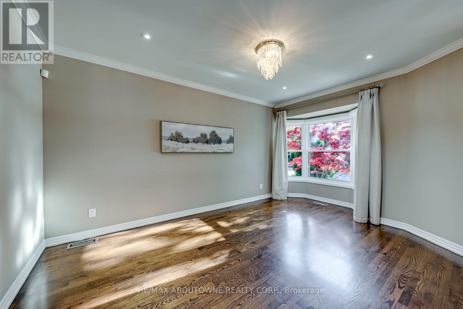 241 LEXINGTON ROAD, Oakville (RO River Oaks) — photo 4