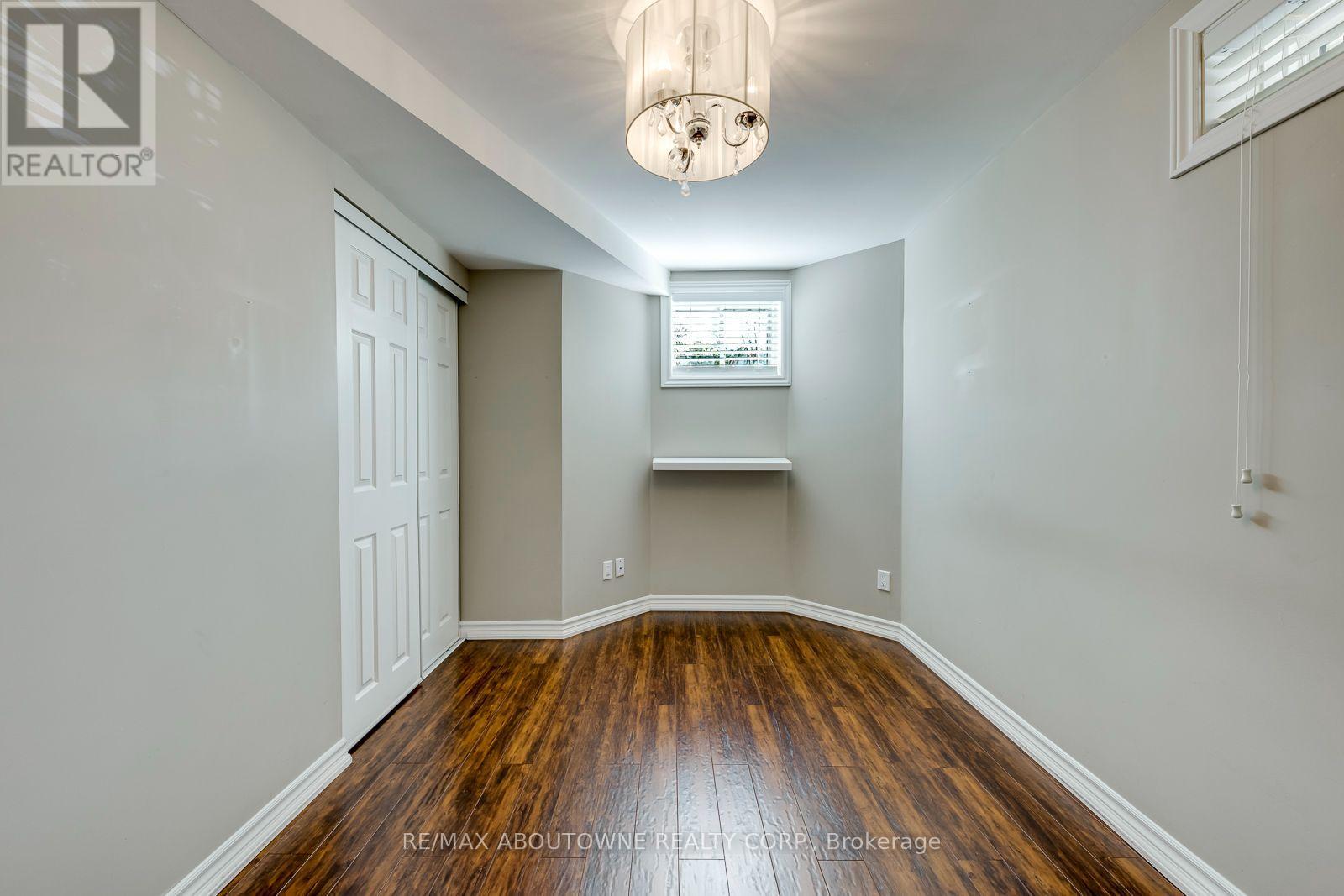 241 Lexington Road, Oakville, ON photo 43