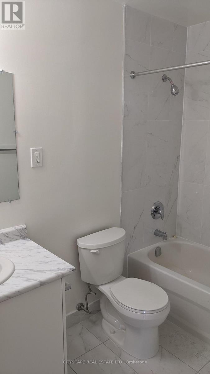 817 - 1440 LAWRENCE AVENUE W, Toronto (Maple Leaf) — photo 8