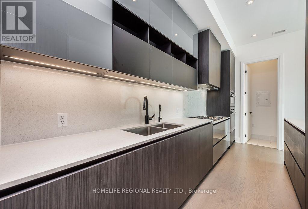 101- 55 Port Street East, Mississauga, ON photo 22