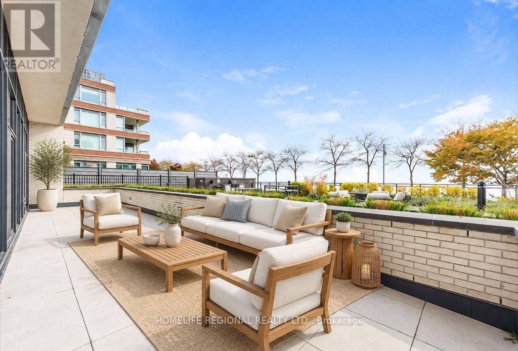 101- 55 Port Street East, Mississauga, ON photo 38