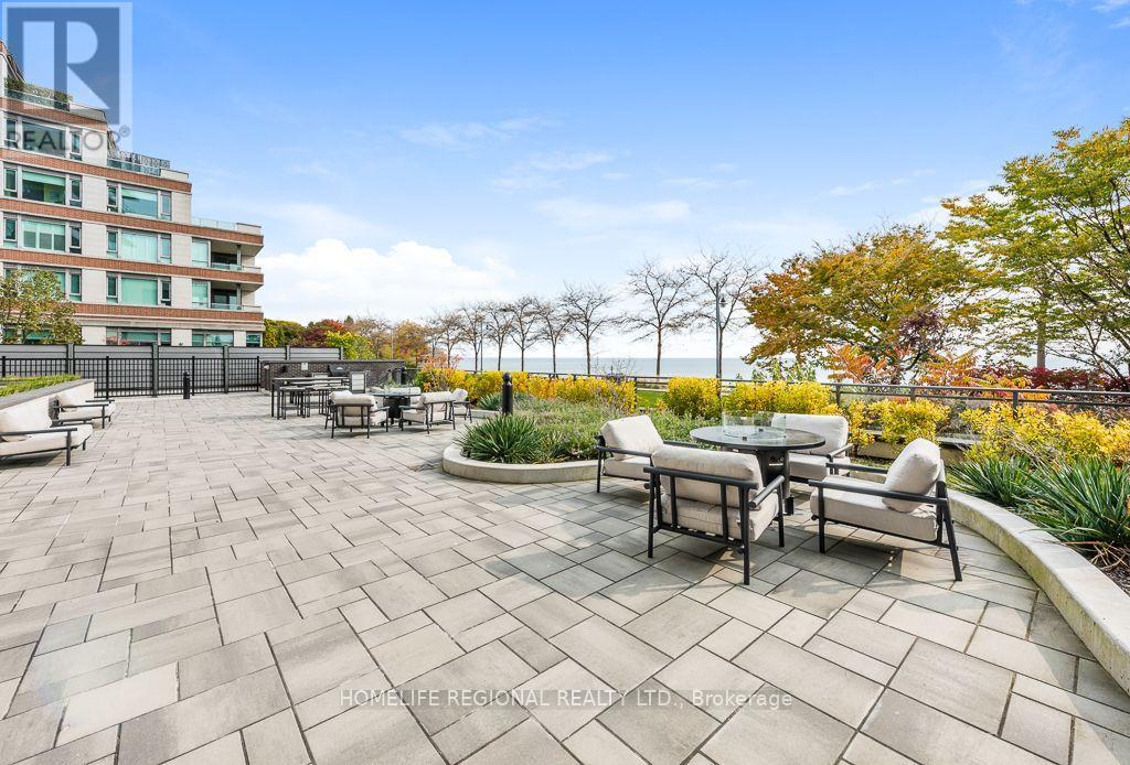 101- 55 Port Street East, Mississauga, ON photo 41