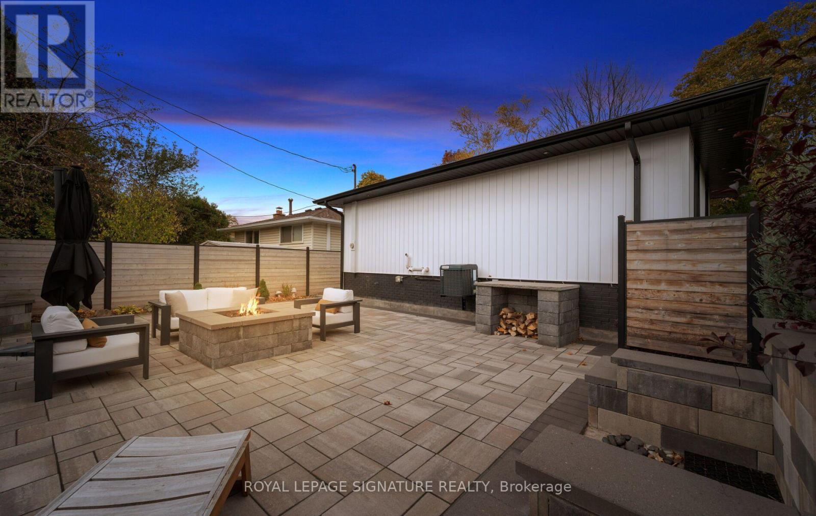 614 Walkers Line, Burlington, ON photo 49