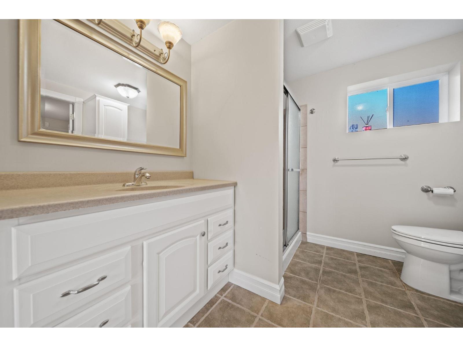 16925 94A Avenue, Surrey — photo 23