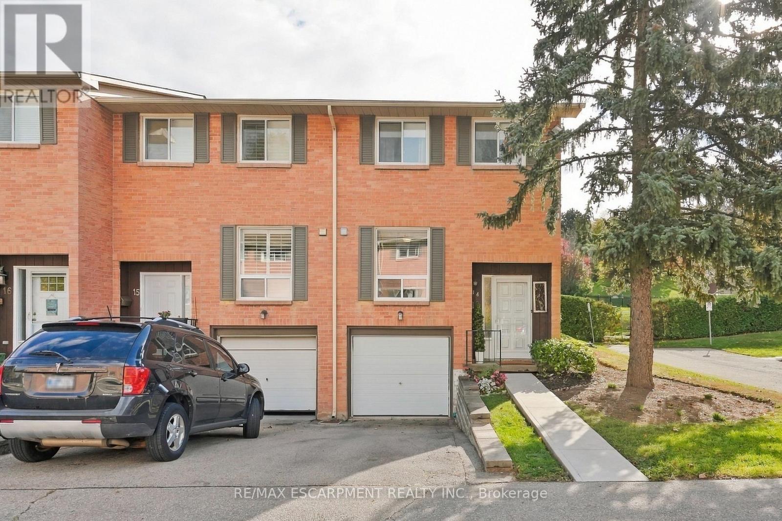 Photo of 66 Summercrest Drive