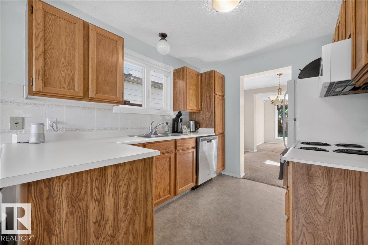 15228 84 ST NW, Edmonton — photo 6