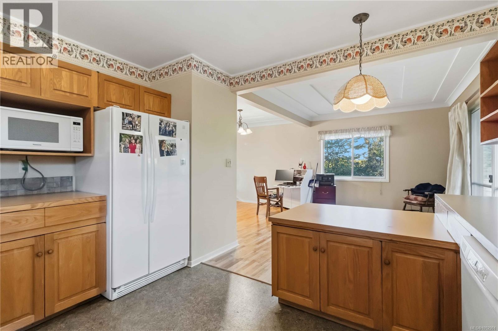  4276 Caen Road, Saanich