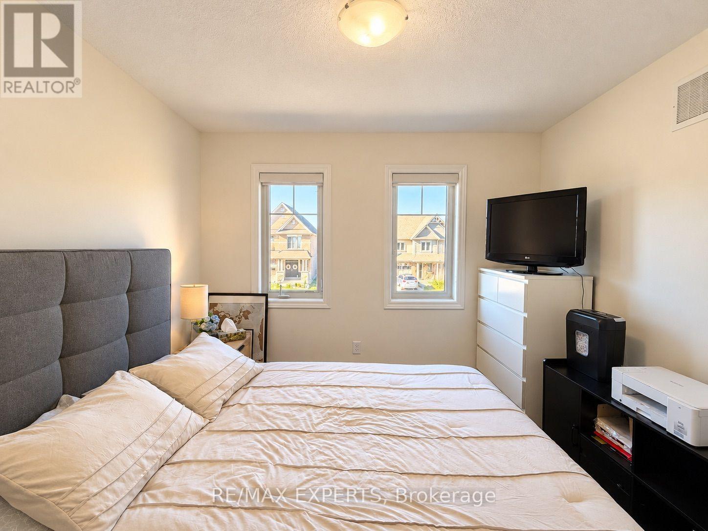217 Hutchinson Drive, New Tecumseth photo 15