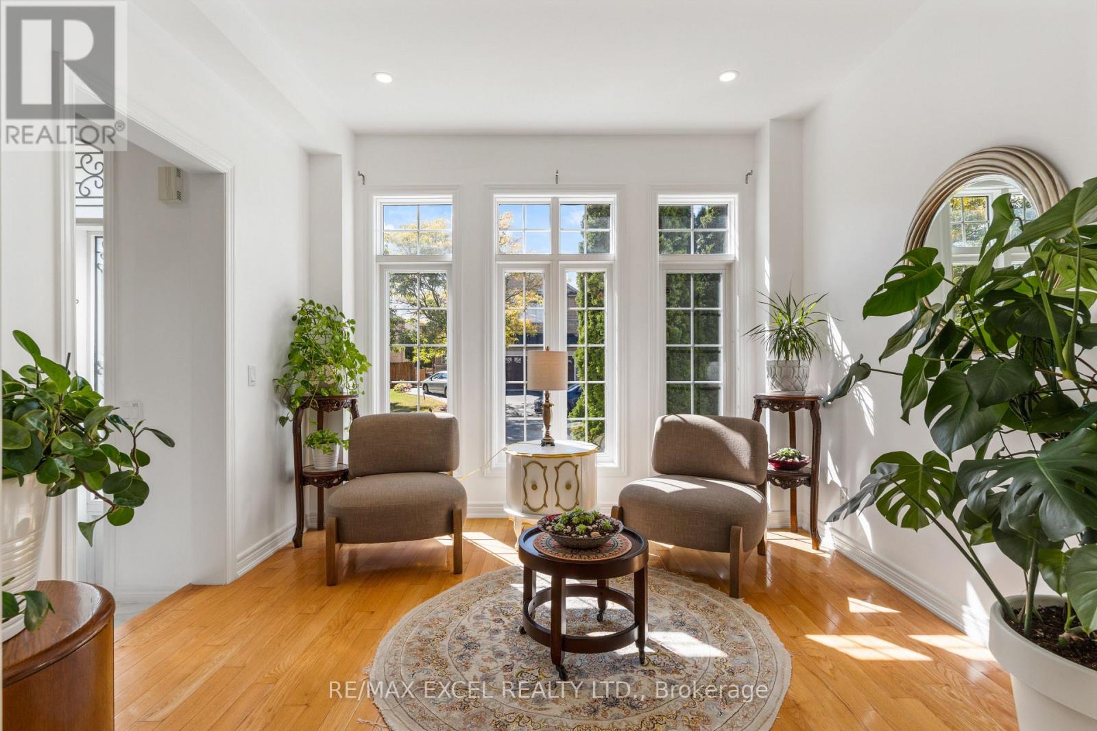 29 Brass Drive North, Richmond Hill, ON photo 6