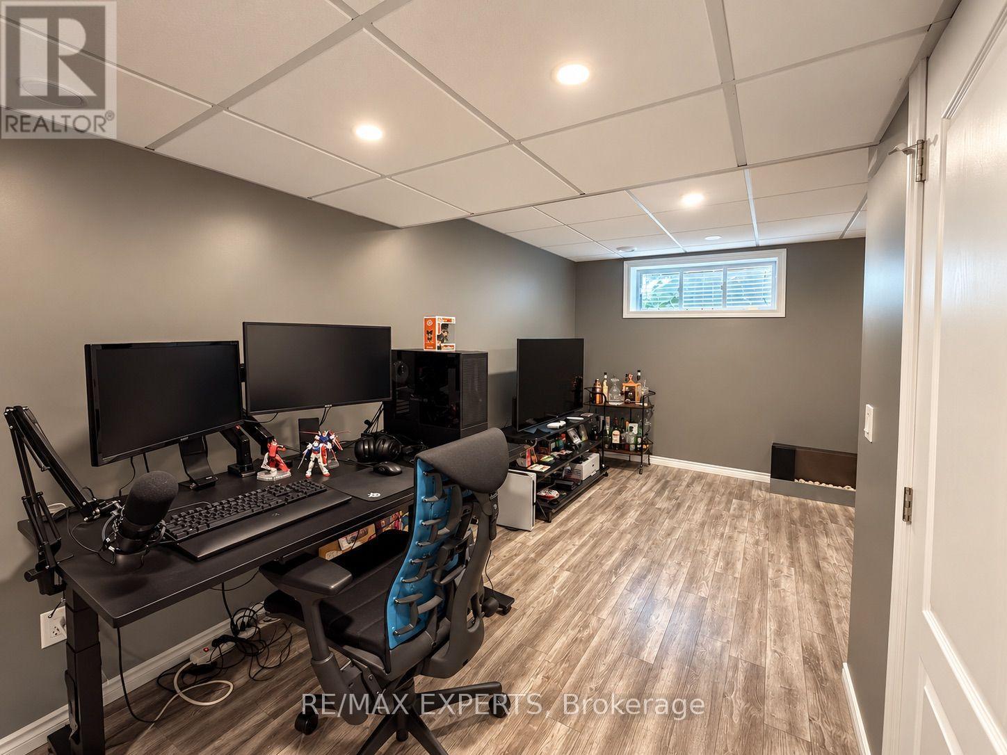 217 Hutchinson Drive, New Tecumseth photo 21