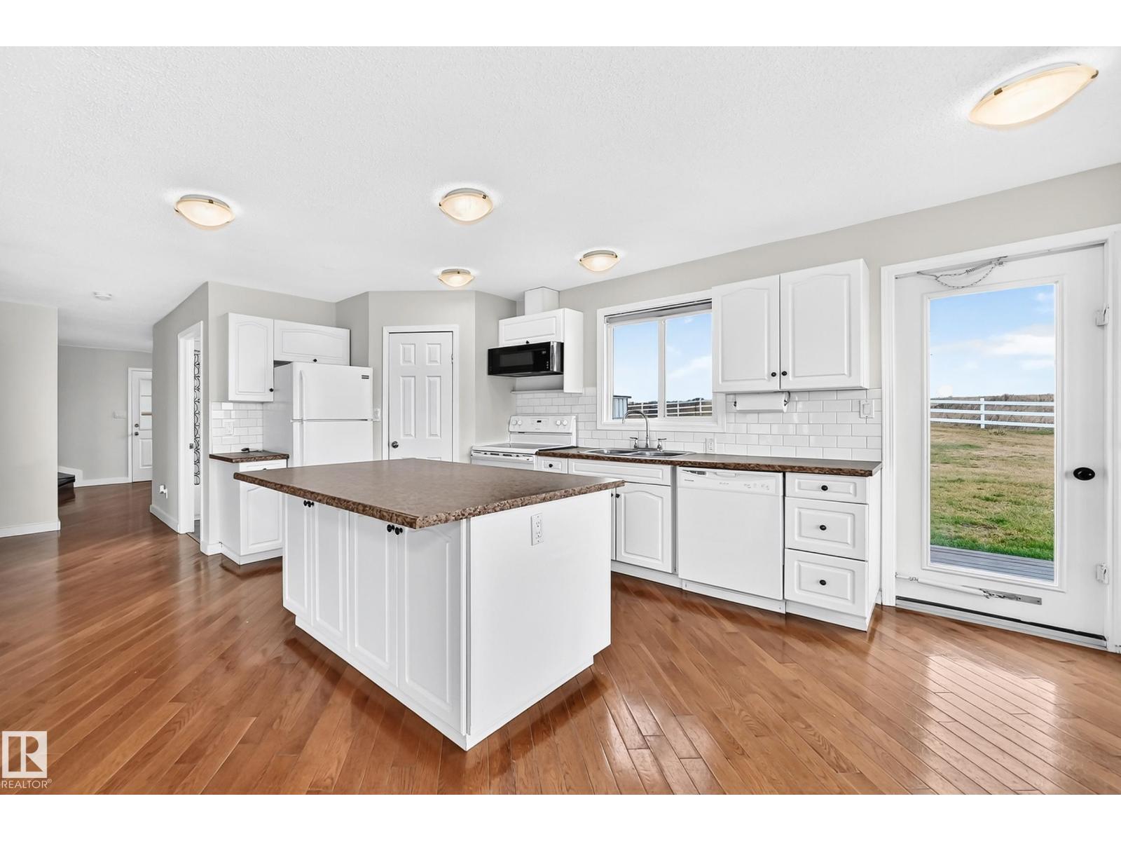 58111 LILY LAKE RD, Rural Sturgeon County — photo 7