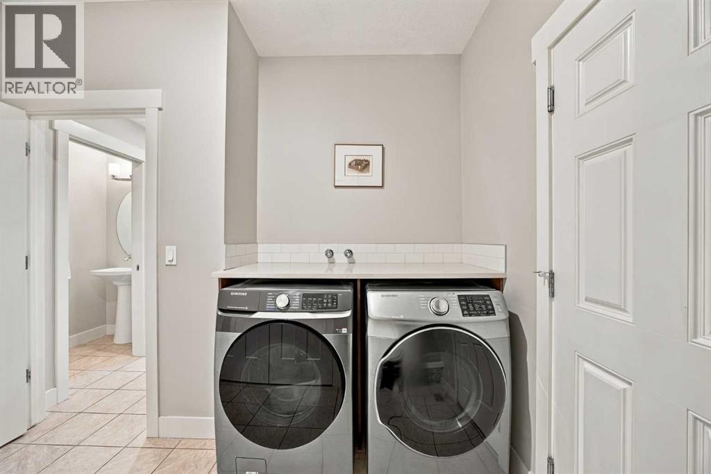 Main Floor Laundry/ Mudroom