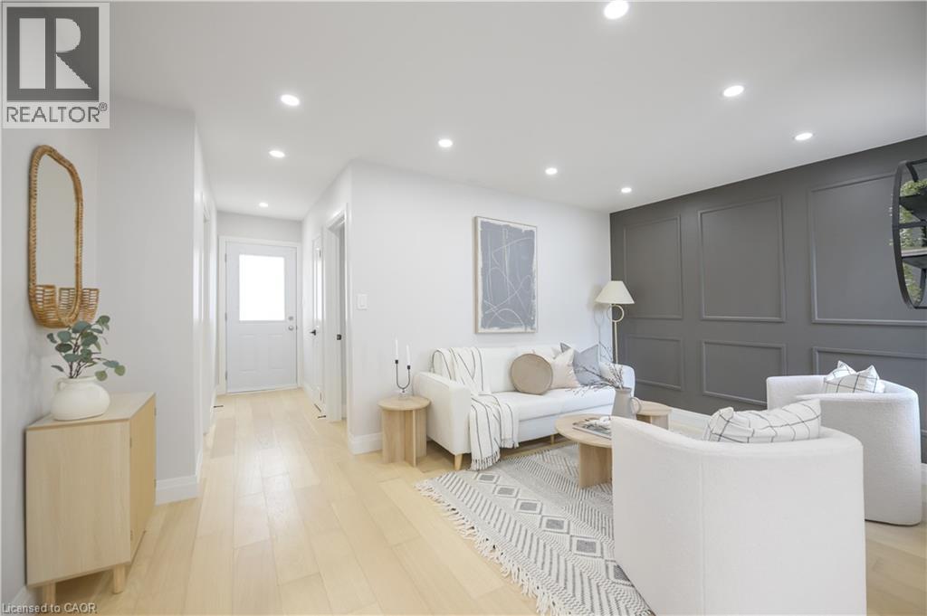 256 ROSSLYN Avenue N, Hamilton — photo 9