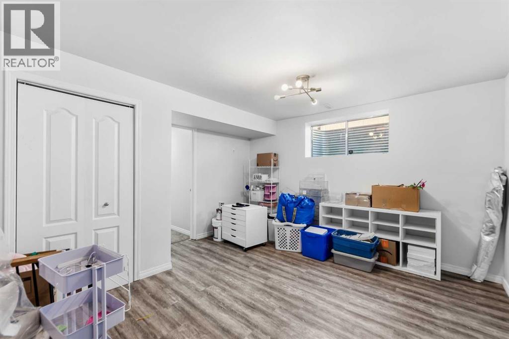 2 Drake Landing Road, photo 39 of 50