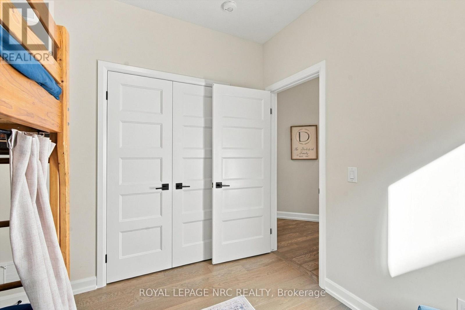 23 CAMPBELL STREET, Thorold (Hurricane/Merrittville) — photo 8