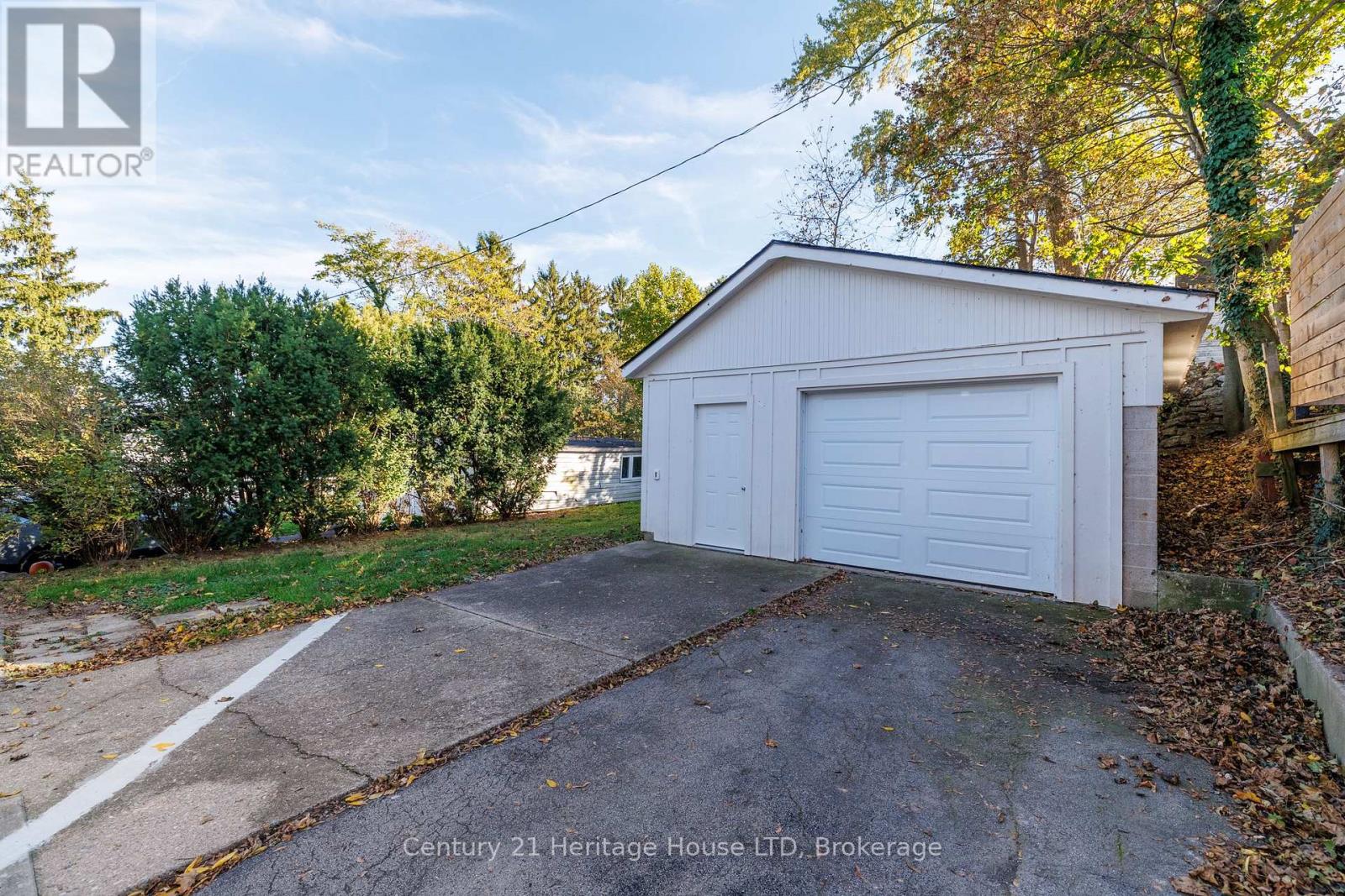 50 MURRAY STREET, Fort Erie (Central) — photo 6