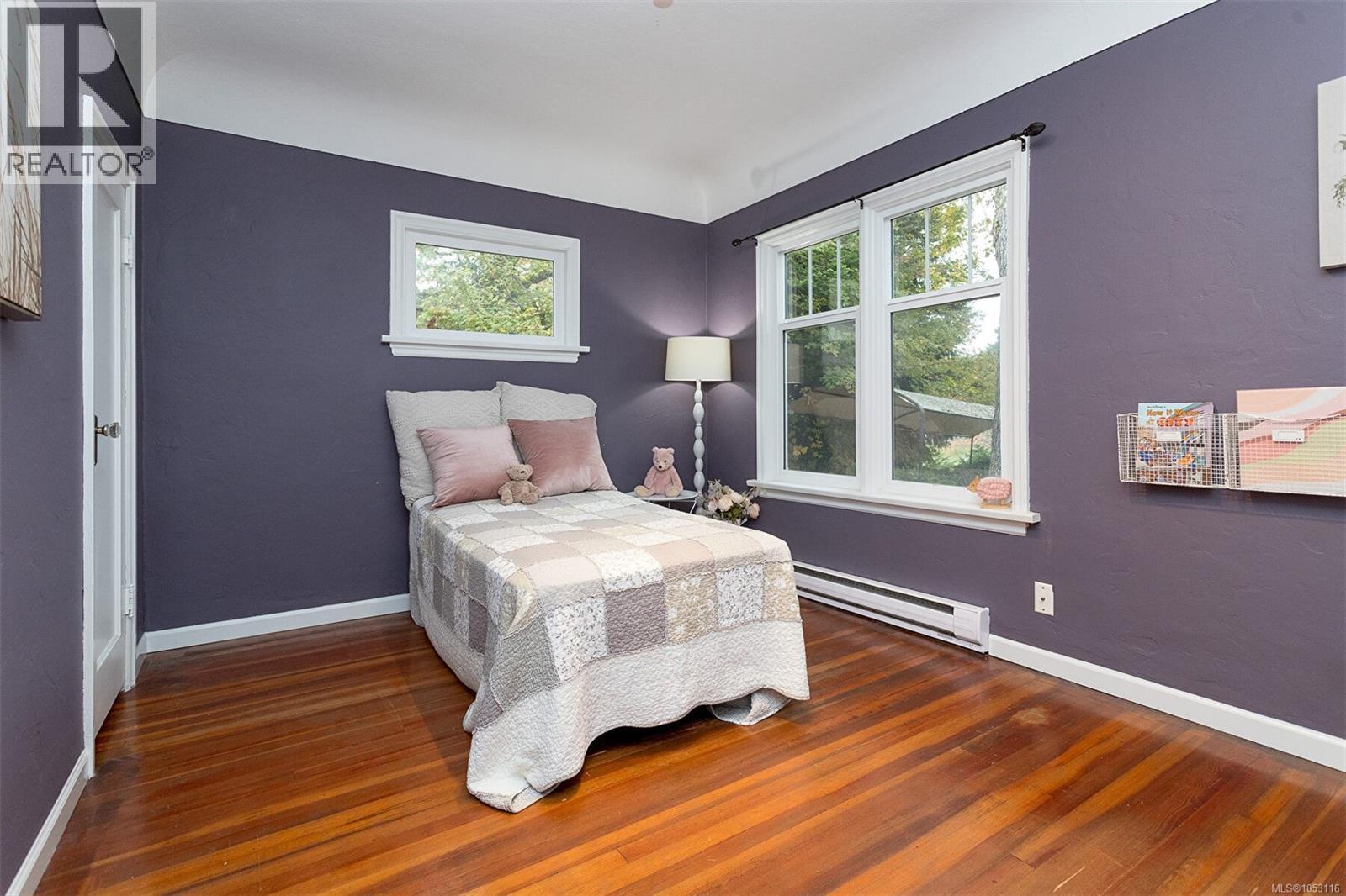  1118 Tolmie Avenue, Saanich