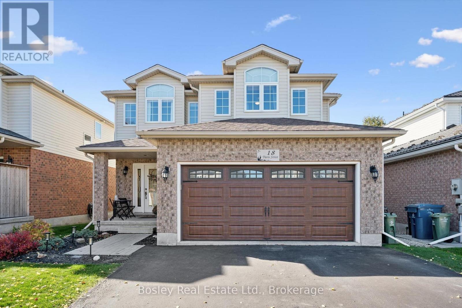 18 Davis Street, photo 1 of 46