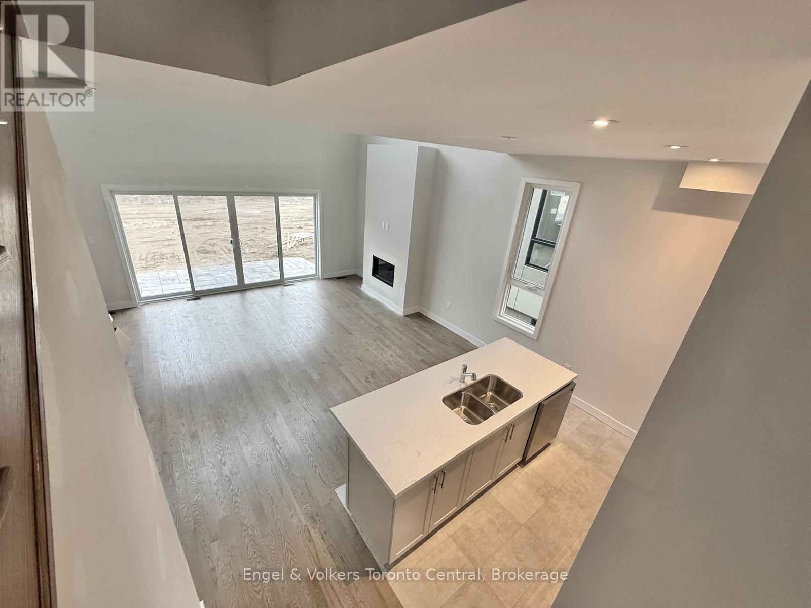 111 YVONNE CRESCENT, Blue Mountains — photo 11