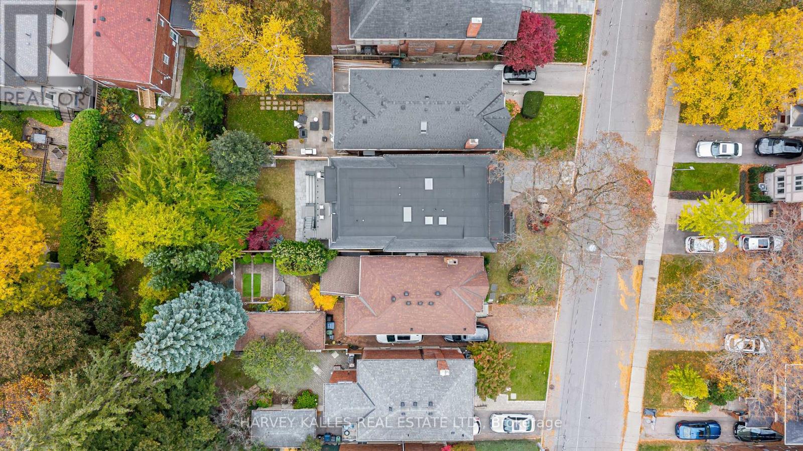 33 Saint Hilda's Avenue, Toronto, ON photo 50