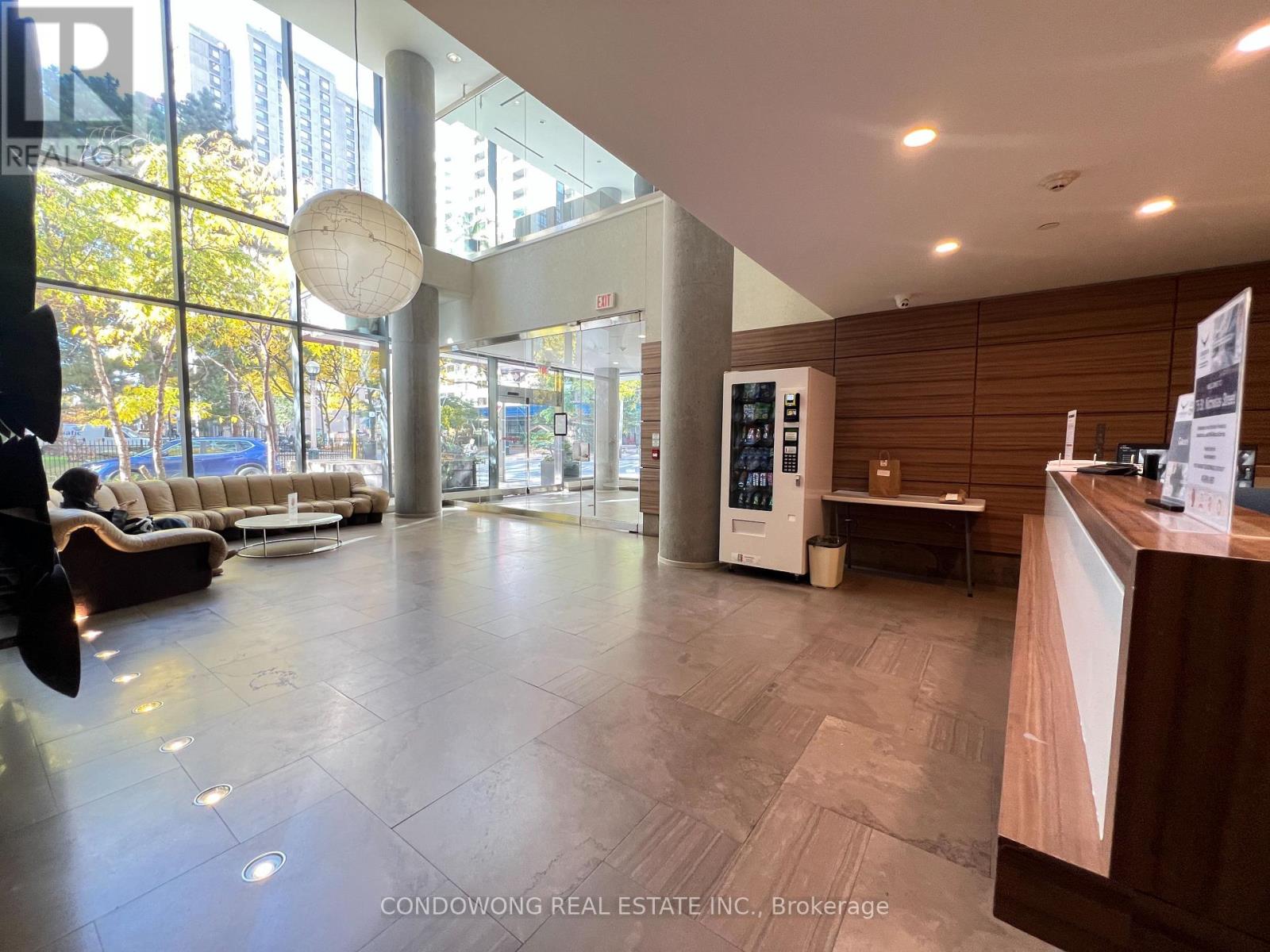 908 - 75 ST NICHOLAS STREET, Toronto (Bay Street Corridor) — photo 12