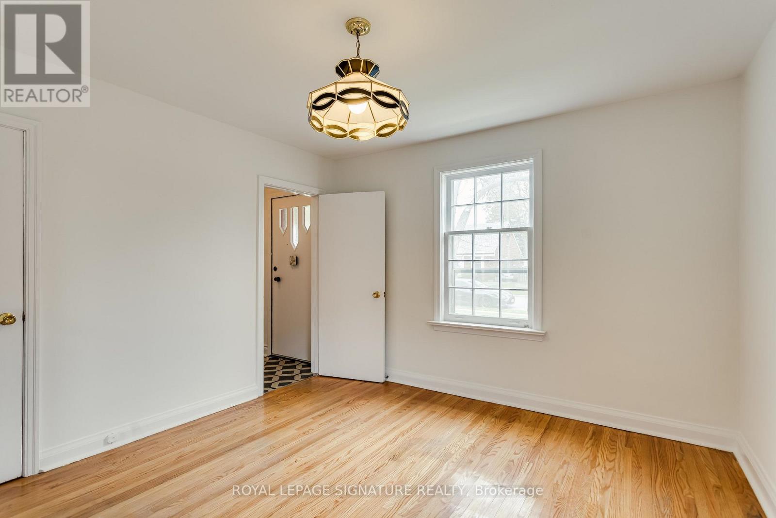 20 Silverton Avenue, Toronto, ON photo 14