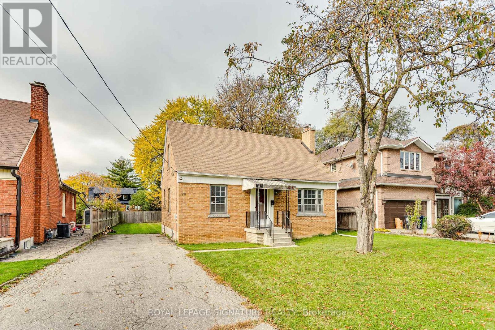 20 SILVERTON AVENUE, Toronto (Clanton Park) — photo 3