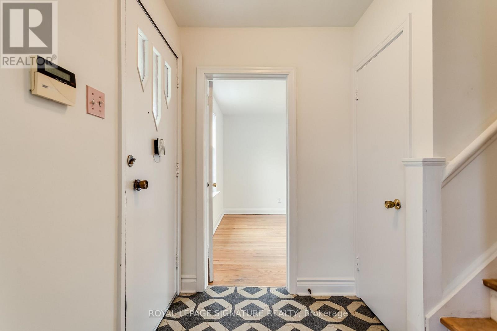 20 SILVERTON AVENUE, Toronto (Clanton Park) — photo 4