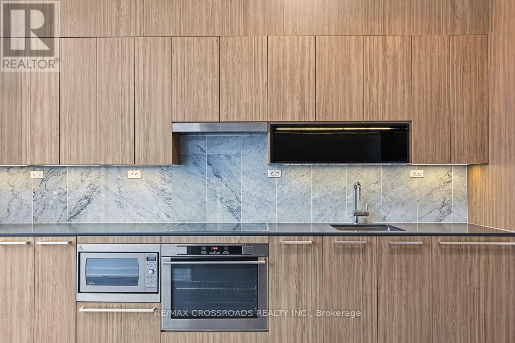 TH05 - 58 QUEENS WHARF ROAD, Toronto (Waterfront Communities) — photo 11