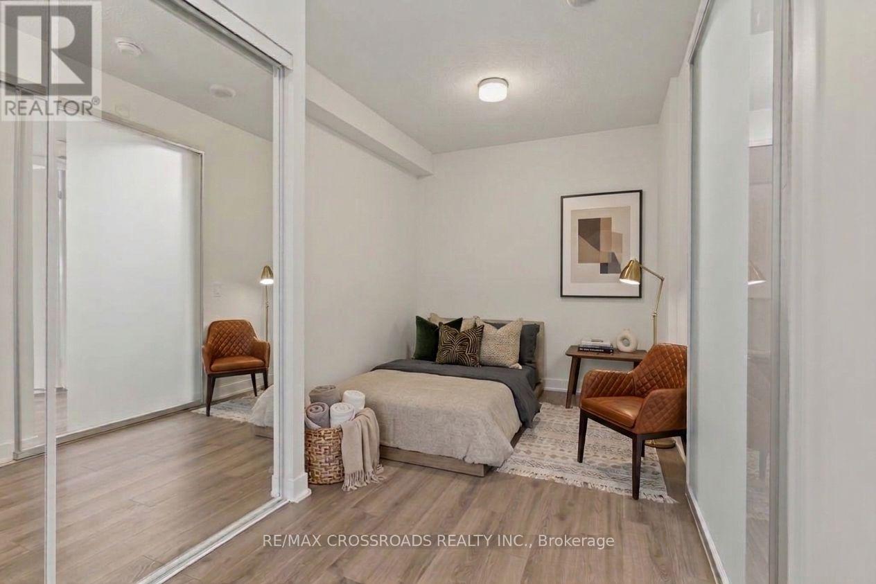 Th05- 58 Queens Wharf Road, Toronto, ON photo 17