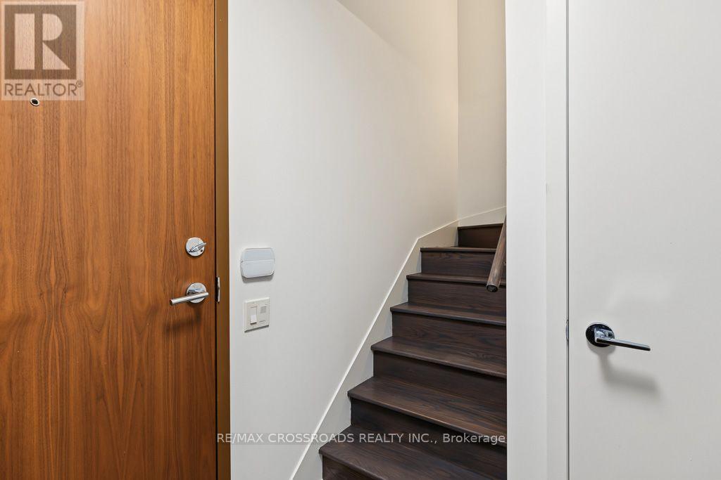 Th05- 58 Queens Wharf Road, Toronto, ON photo 21