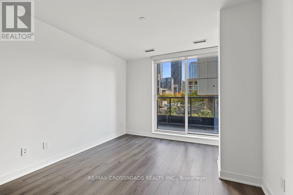 Th05- 58 Queens Wharf Road, Toronto, ON photo 34