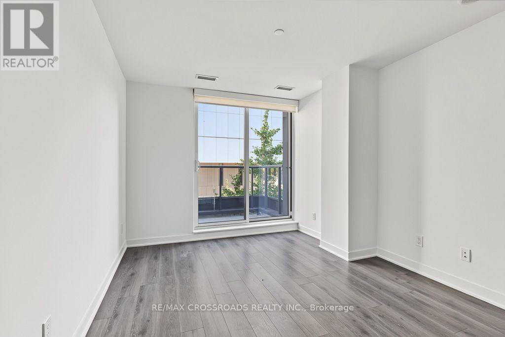 Th05- 58 Queens Wharf Road, Toronto, ON photo 36