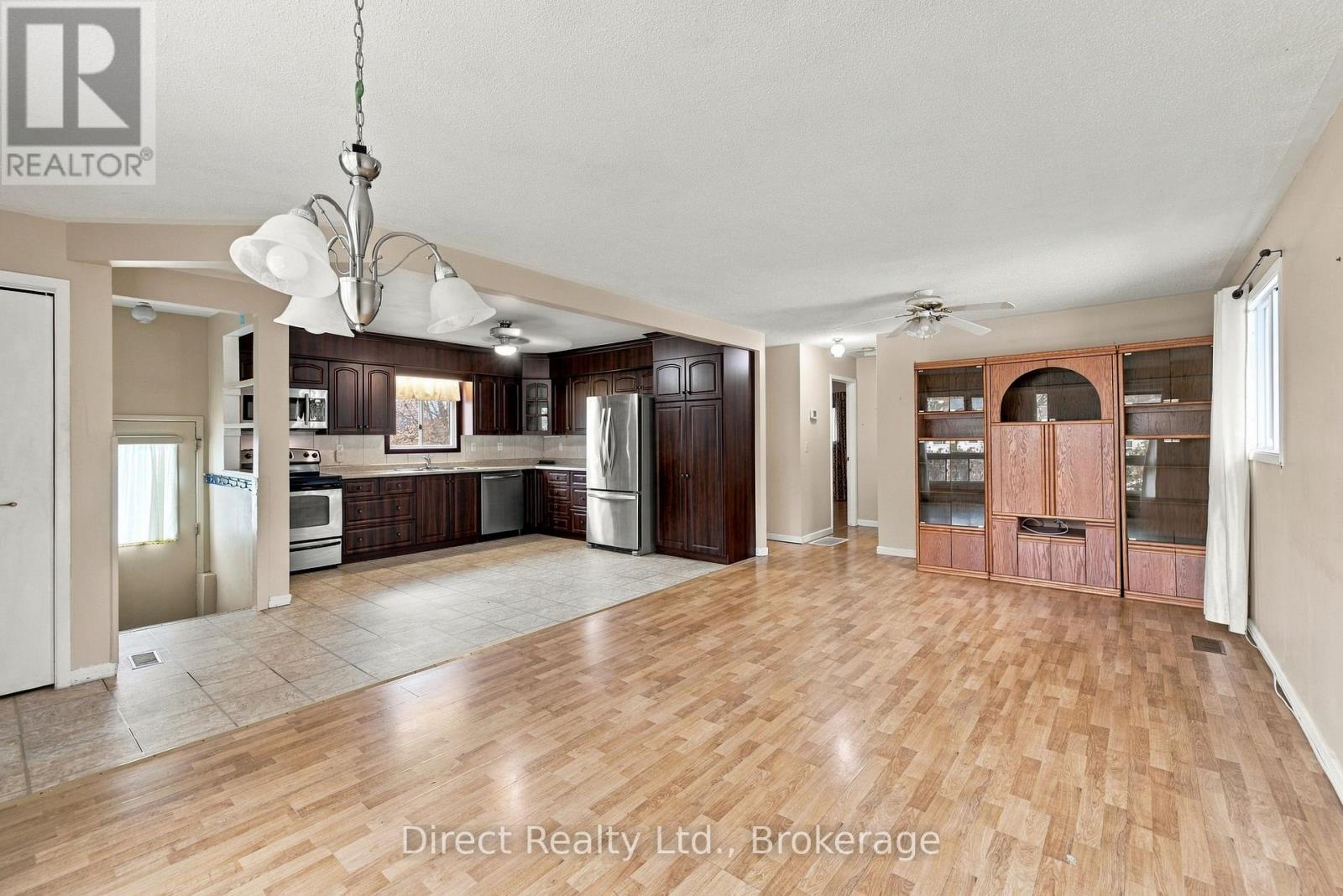 12 Gordon Avenue, Stirling-Rawdon, ON photo 3