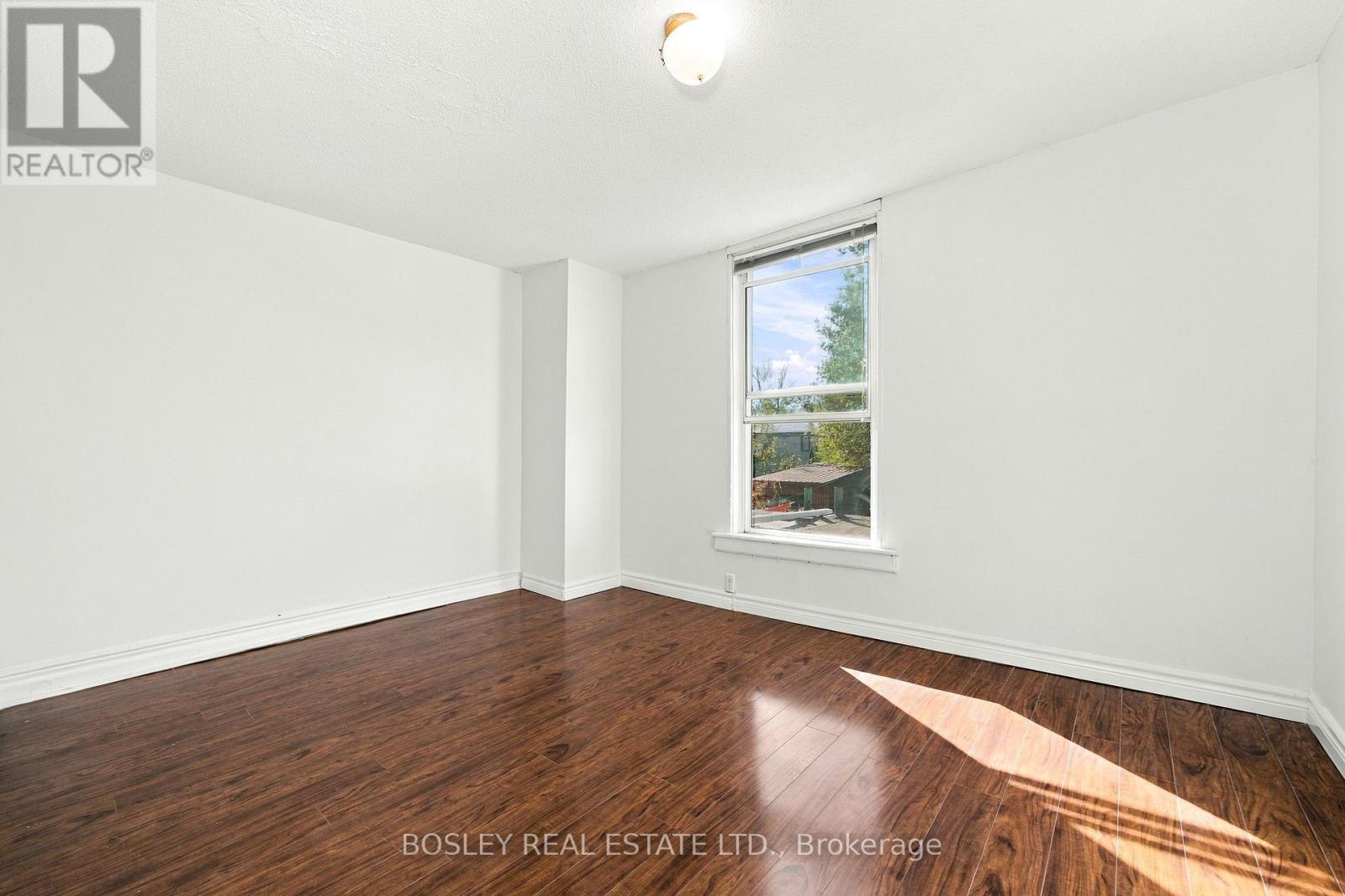 114 Rhodes Avenue, Toronto, ON photo 24