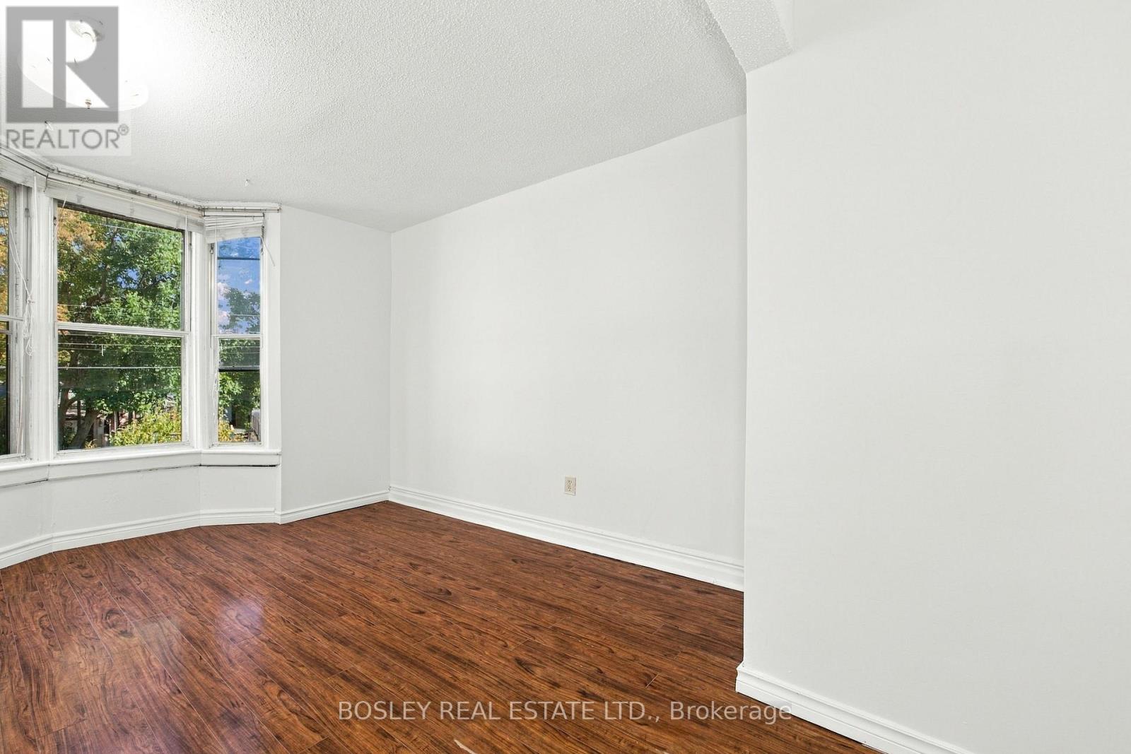 114 Rhodes Avenue, Toronto, ON photo 29