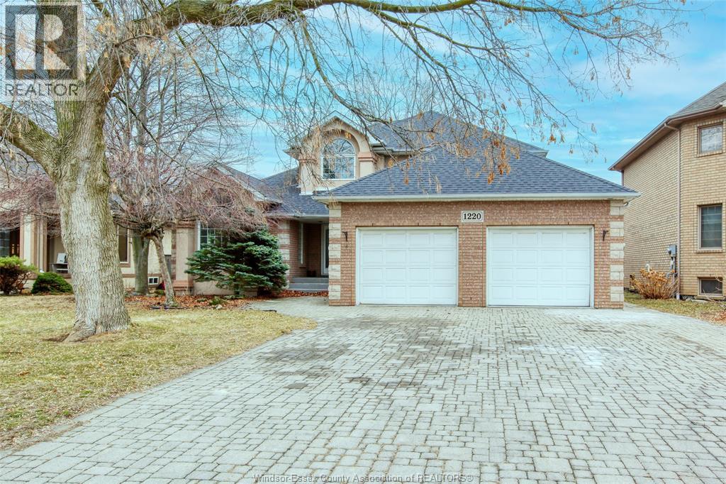 1220 WOODMONT CRESCENT