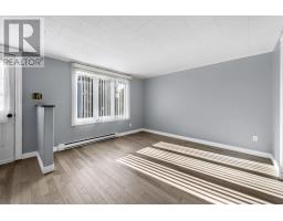 17 Signal Hill Road thumbnail 13