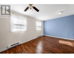 17 Signal Hill Road thumbnail 26