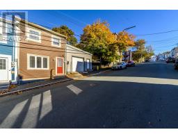 17 Signal Hill Road thumbnail 4