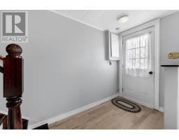 17 Signal Hill Road thumbnail 9