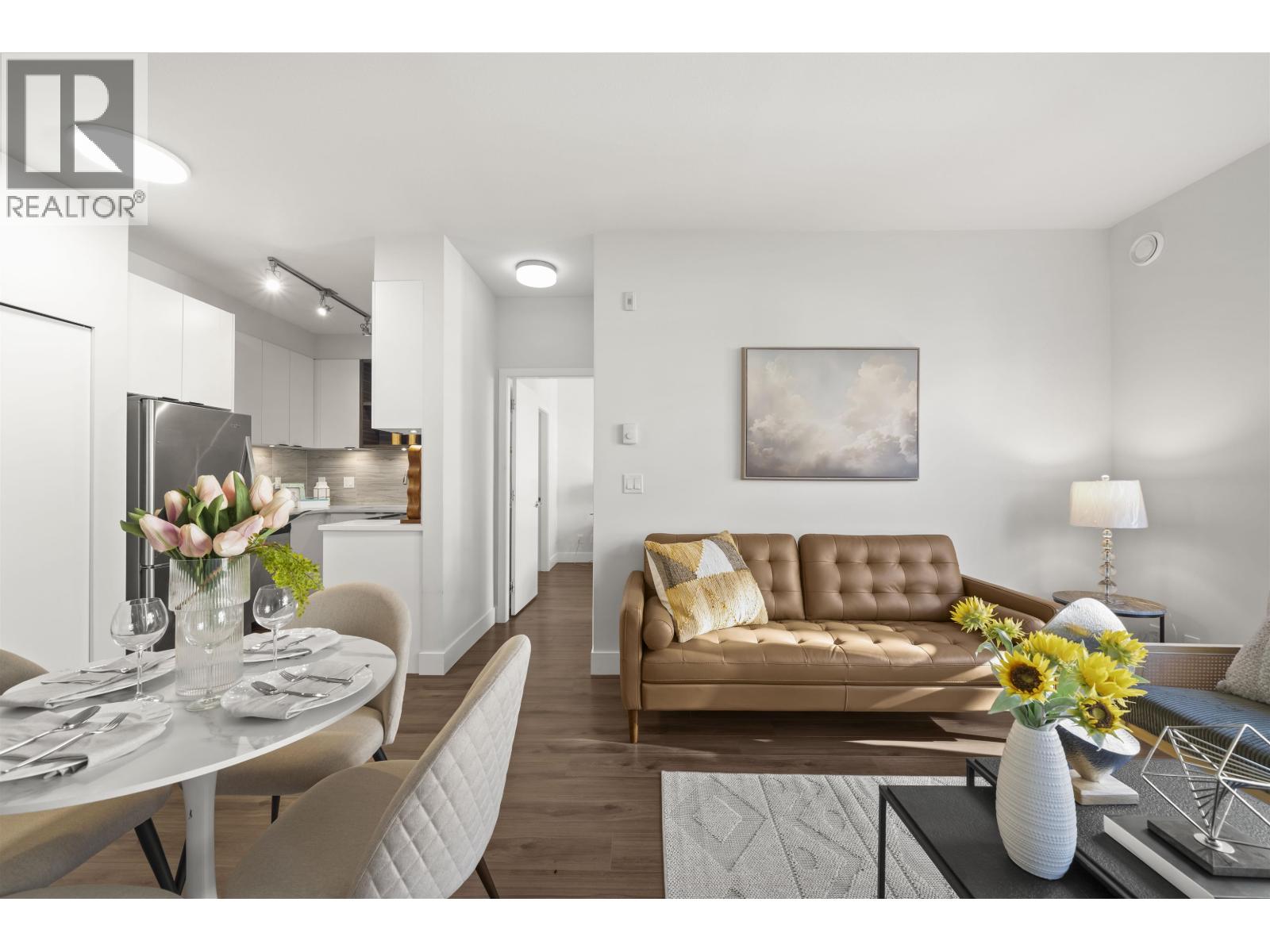 334 5355 LANE Street, Burnaby