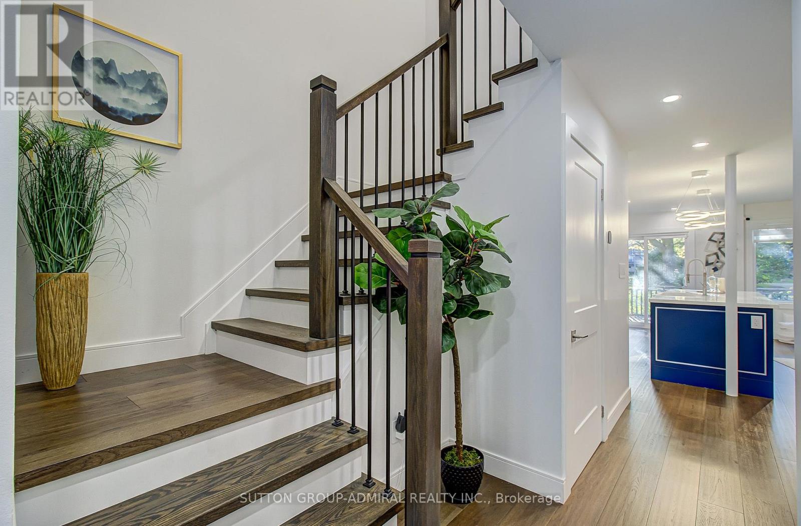 16 Beaumont Place, Vaughan, ON photo 3