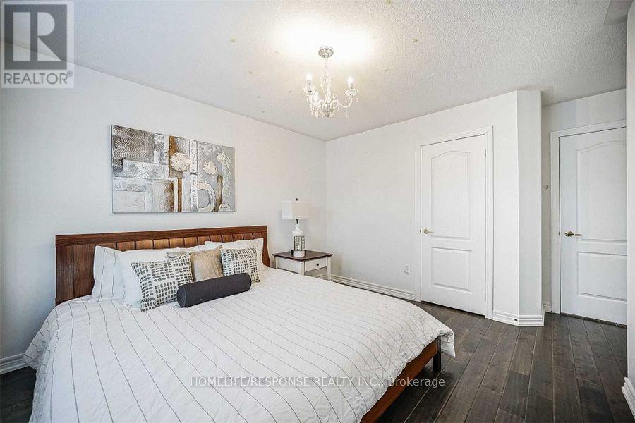 372 MANTLE Avenue, Whitchurch-Stouffville, ON photo 23