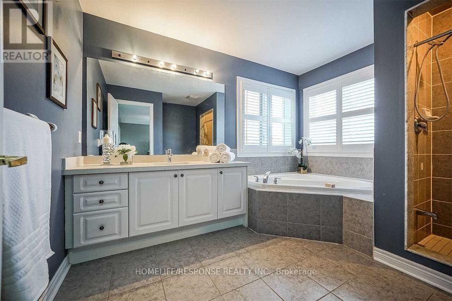372 MANTLE Avenue, Whitchurch-Stouffville, ON photo 26