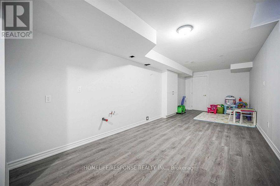 372 MANTLE Avenue, Whitchurch-Stouffville, ON photo 28