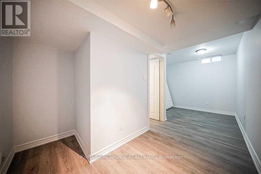 372 MANTLE Avenue, Whitchurch-Stouffville, ON photo 33